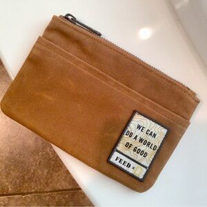 Feed crossbody purse and wallet